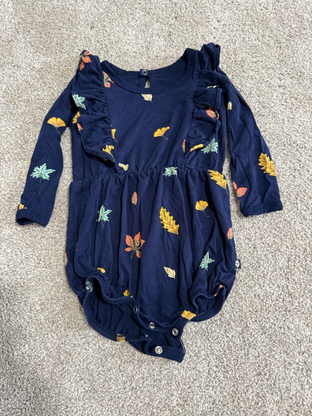 Kyte BABY Navy Long-Sleeve Romper with Leaf Accents